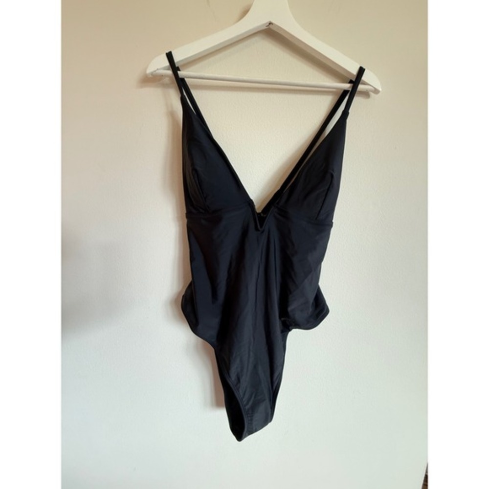 Cupshe Black One‎ Piece Plunge Swimsuit XL New with Tags